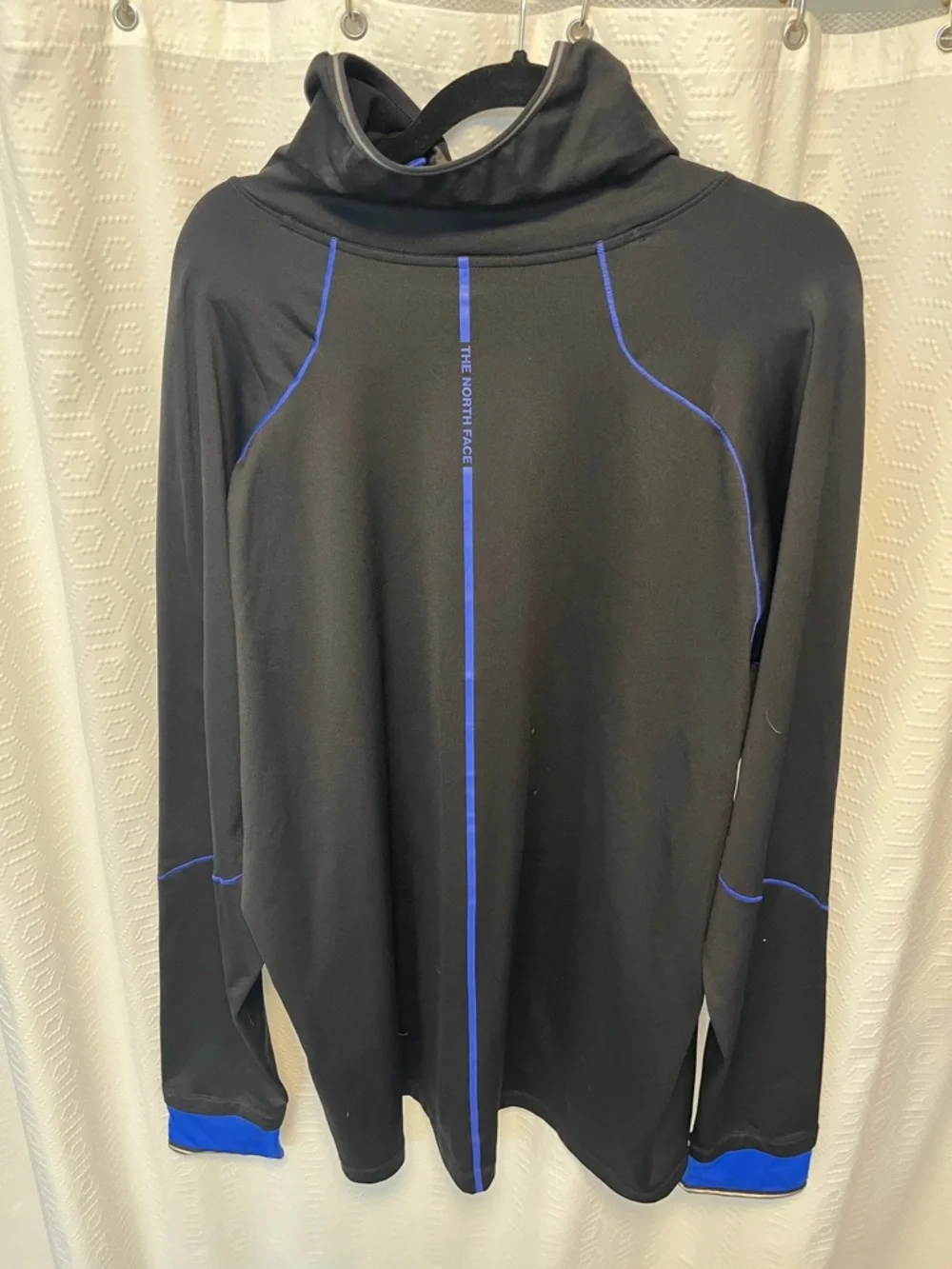 The North Face men’s turtleneck